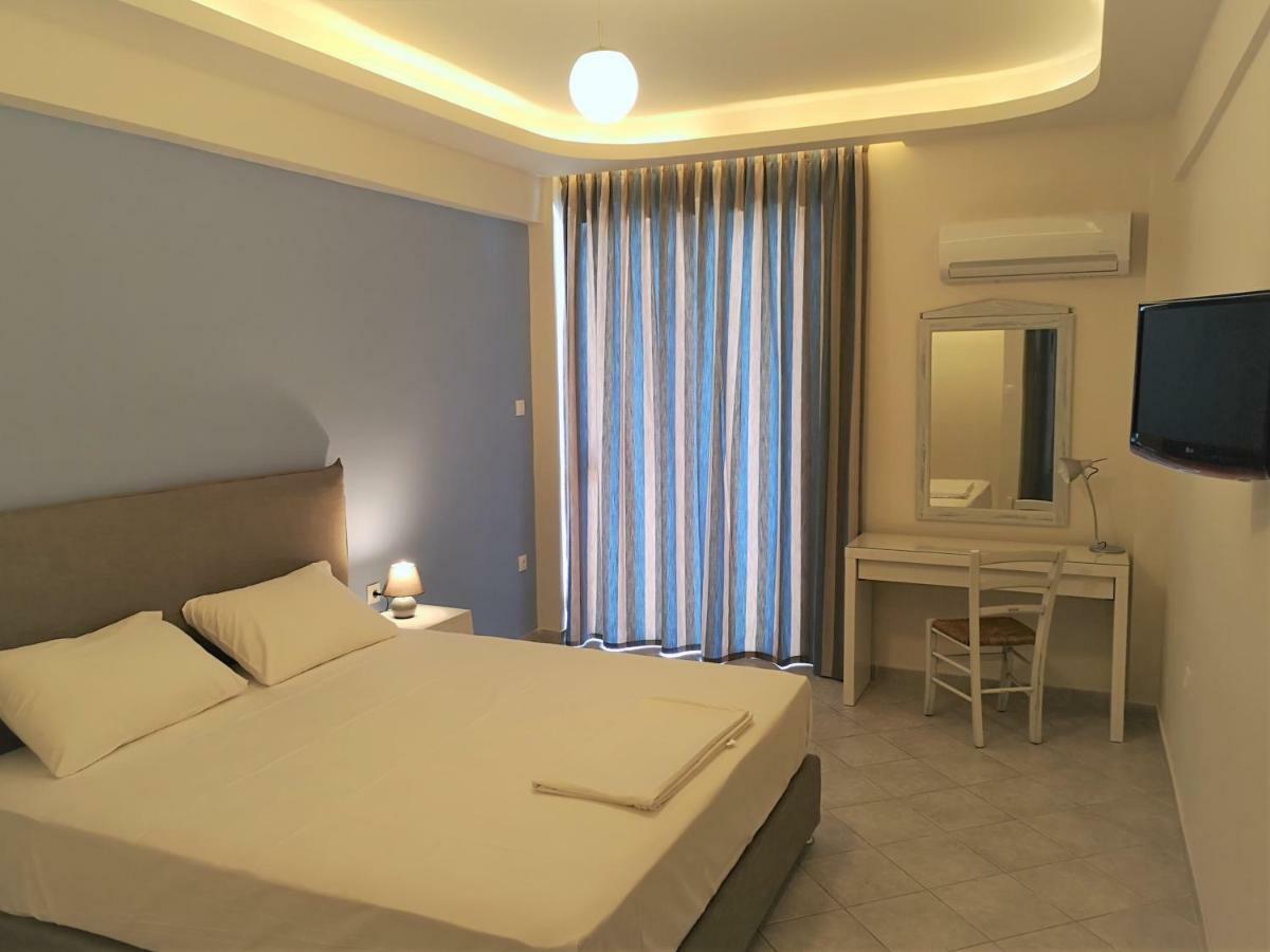 Neorio Studios Poros Town Exterior photo